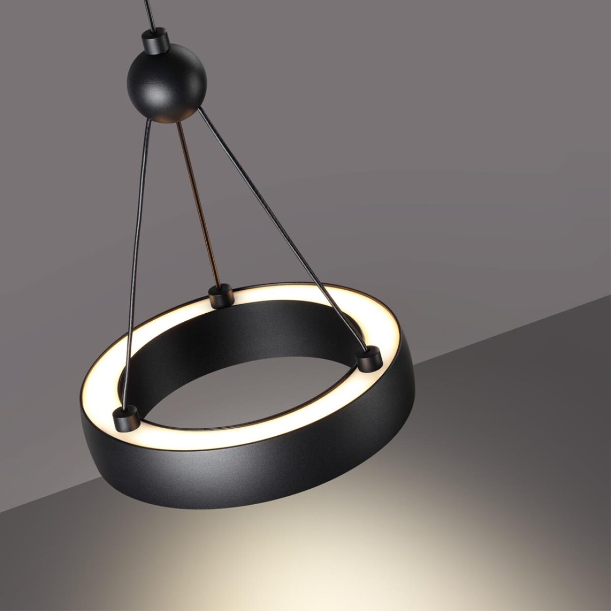 359396 OVER NT24 000 черный Светильник подвесной светодиодный, длина провода 2м IP20 LED 12W вниз/5W вверх 220V 1360Лм 3000K TURN — изображение 4