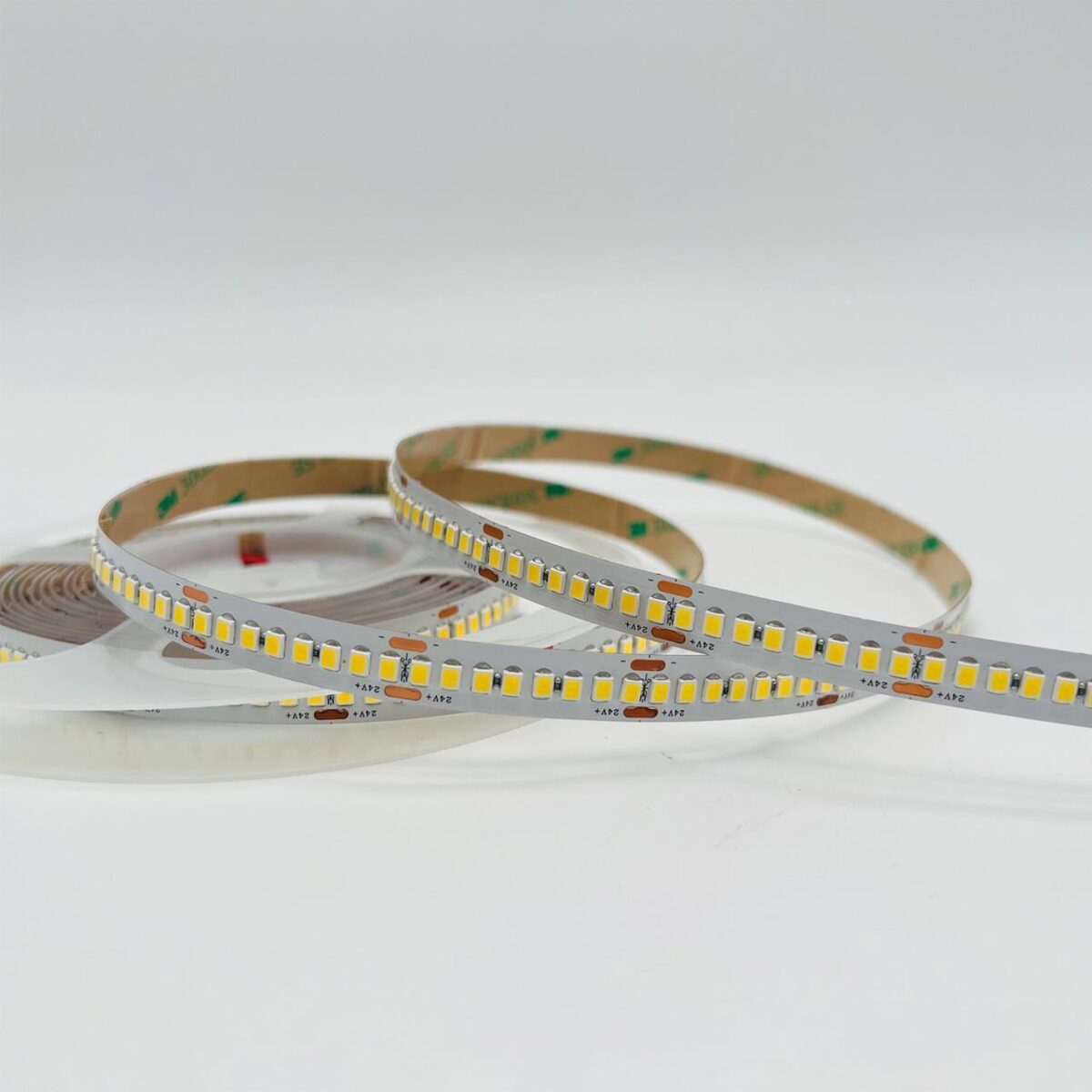 2001-41465, лента светодиодная, 5M, SMD2835, 14.4W/m, 4000K, IP65 — изображение 3