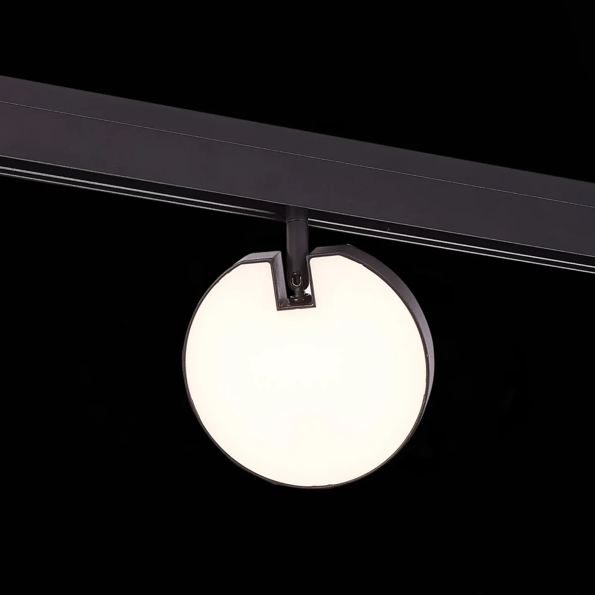 ST359.436.15_01B ST359.436.15 Магнитный трековый светильник Черный LED 1*15W 3000K 760Lm Ra>80 120° IP20 L150xW28xH21 SKYLINE 48 — изображение 1