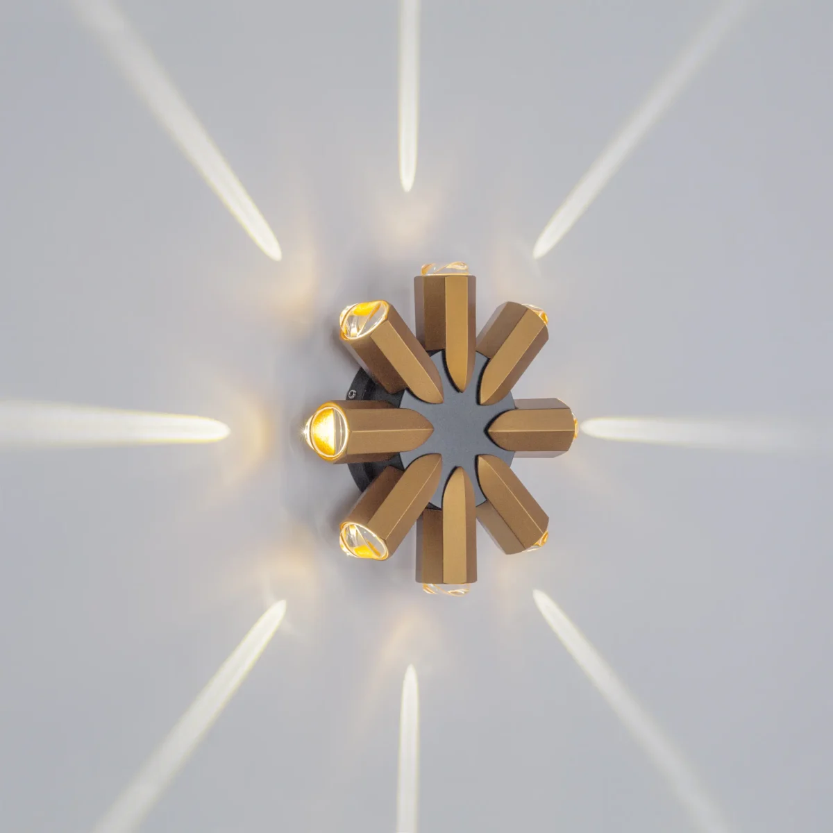 380683 Светильник DITO 8х1W LED 880LM G ЧЕРНЫЙ/ЗОЛОТО 4000K — изображение 4