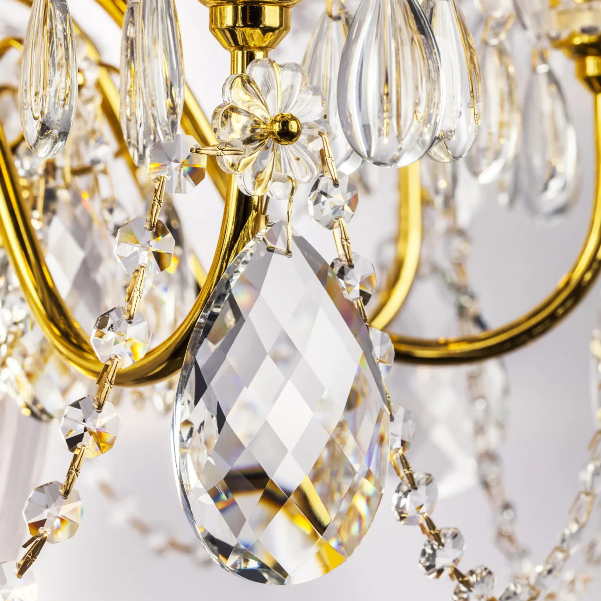 790112 Люстра SCHON 11х60W E14 Gold — изображение 3