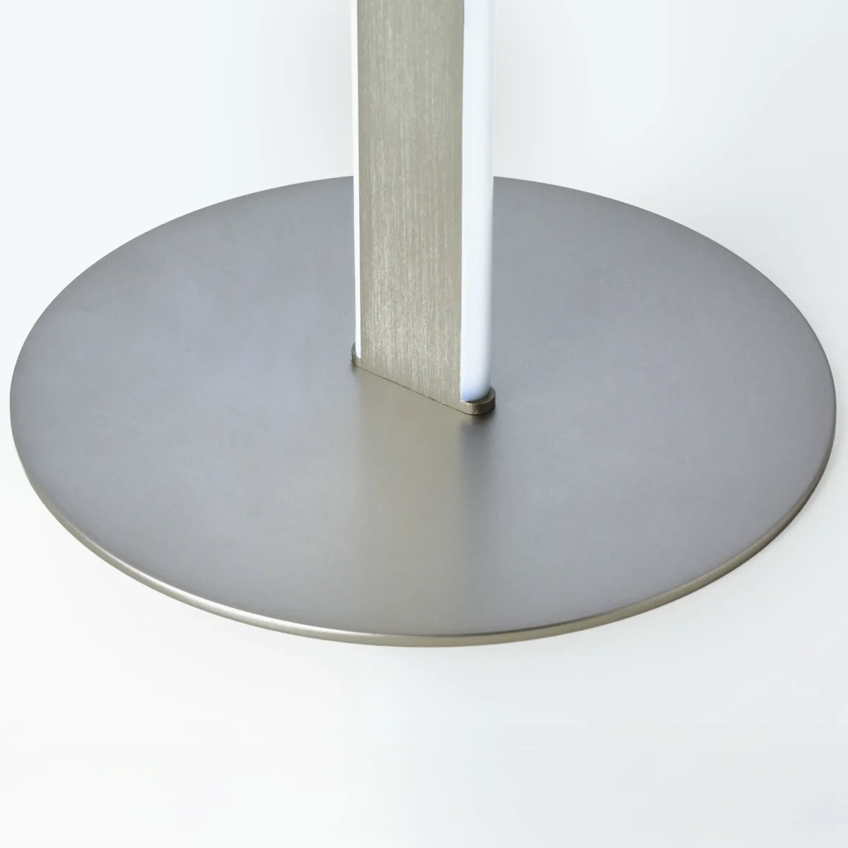 615719 Торшер TORINO 42W LED 1890LM ВОРОНЁНАЯ СТАЛЬ 3000K — изображение 2