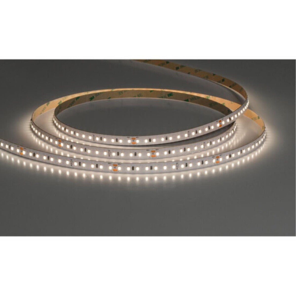 04692e0c43107c418f0ff39ebfb16440 A4812010-04-4K Светодиодная лента 48В 7.2Вт/м 800Лм/м 4000К 90+ 10мм SMD2835 120шт/м 30м IP20 — изображение 1