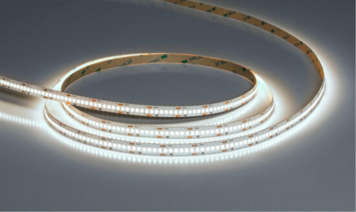 A2424010-03-6K Светодиодная лента 24В 19,2Вт/м 1800Лм/м 6000К 90+ 10мм SMD2835 240шт/м 5м IP20 — изображение 4