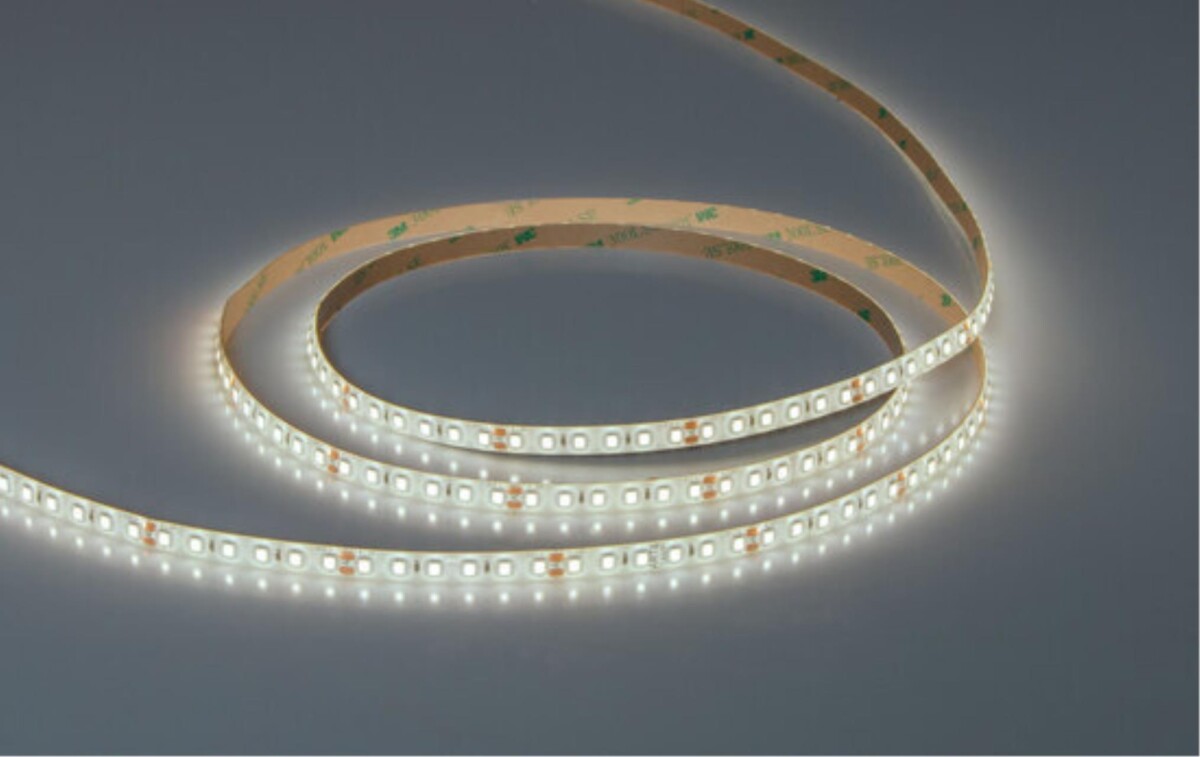 A2412008-06-6K Светодиодная лента 24В 9,6Вт/м 1000Лм/м 6000К 90+ 8мм SMD2835 120шт/м 5м IP65 — изображение 4