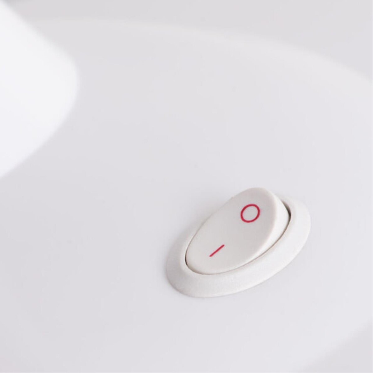 A2007LT-1WH СВЕТИЛЬНИК НАСТОЛЬНЫЙ — изображение 3