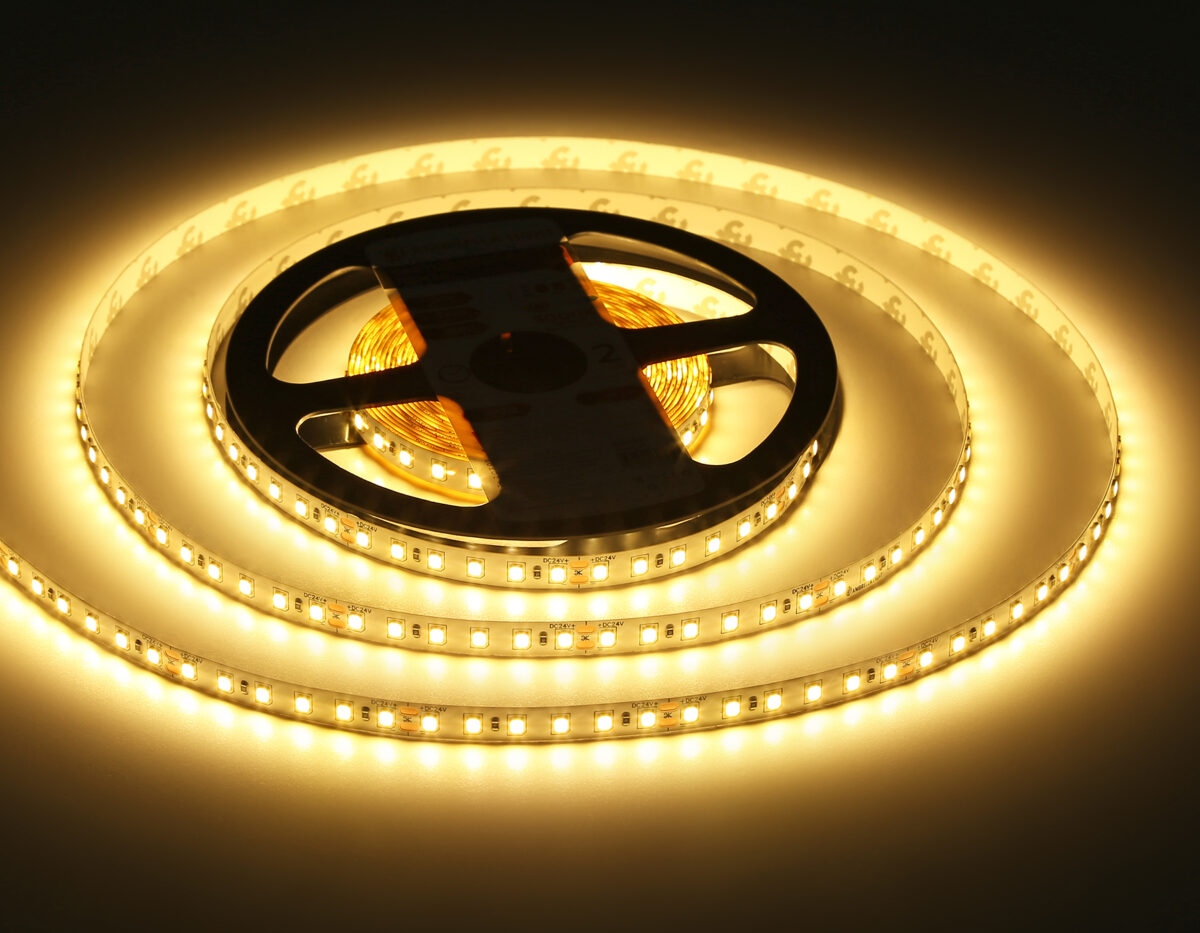 GS3101 2835 120Led/ 10W m/ 24V IP20 3000K/ 5000*8*1.2mm (2 конт.) — изображение 7