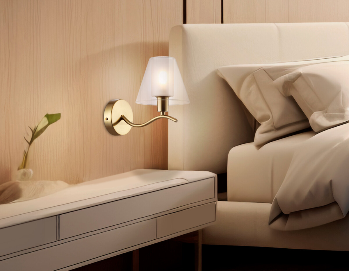 в наличии LH57095 BS/FR латунь/белый матовый E14 max 40W 230*140*200 - купить в интернет-магазине Светильники Торг