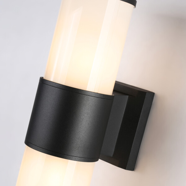 ST2455 BK/FR черный/белый матовый IP54 E27 max 40W 300*90*155