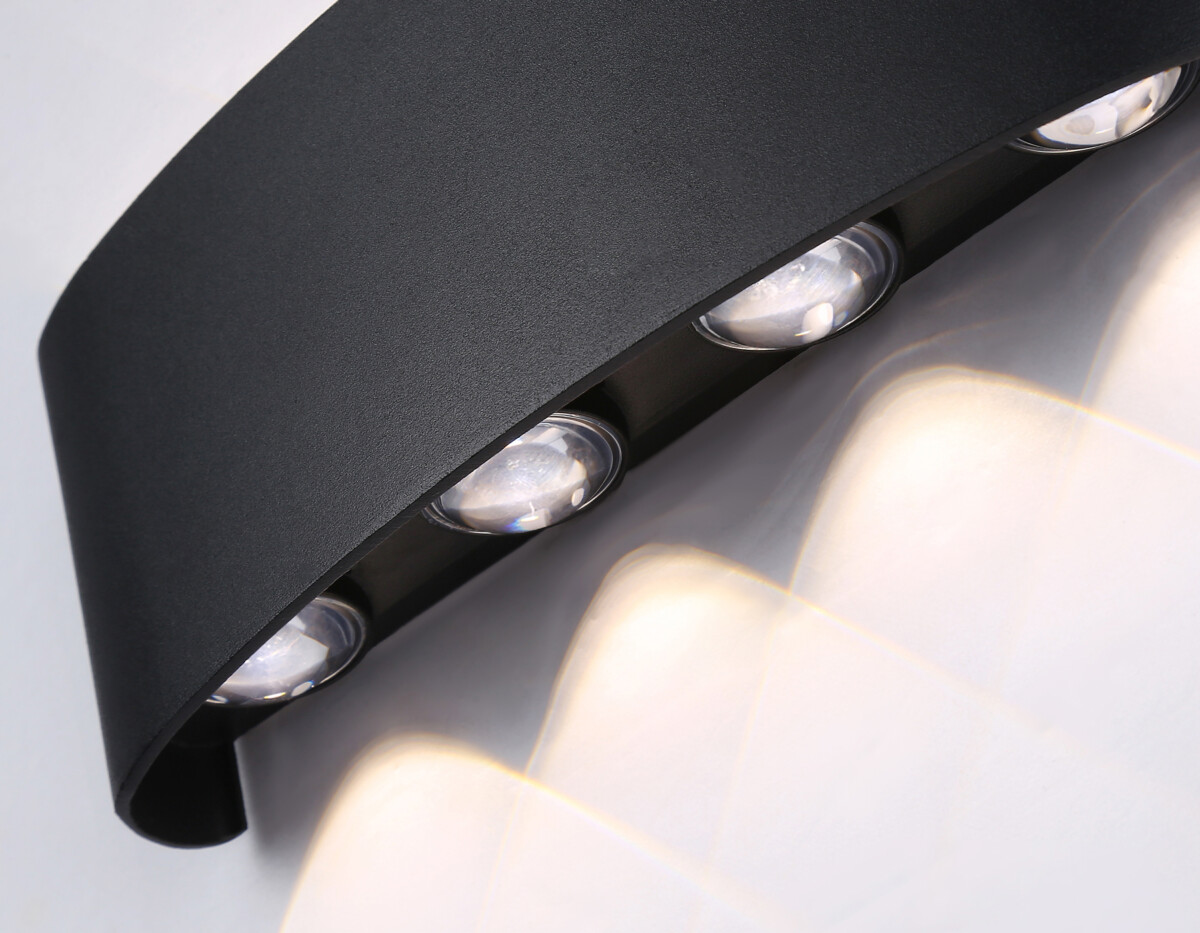 ST4464_macro1 ST4464/8 BK черный IP65 LED 4200K 8W 210*80*46 — изображение 1