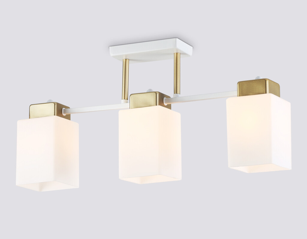 в наличии TR303045/3 WH/GD белый/золото E27/3 max 60W 540*100*270 - купить в интернет-магазине Светильники Торг