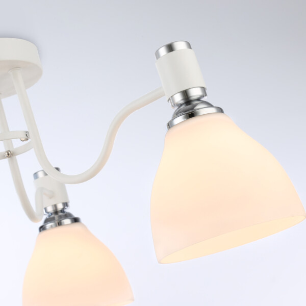 TR303302/3 WH/CH/FR белый/хром/белый матовый E27*3 max 60W D600*270