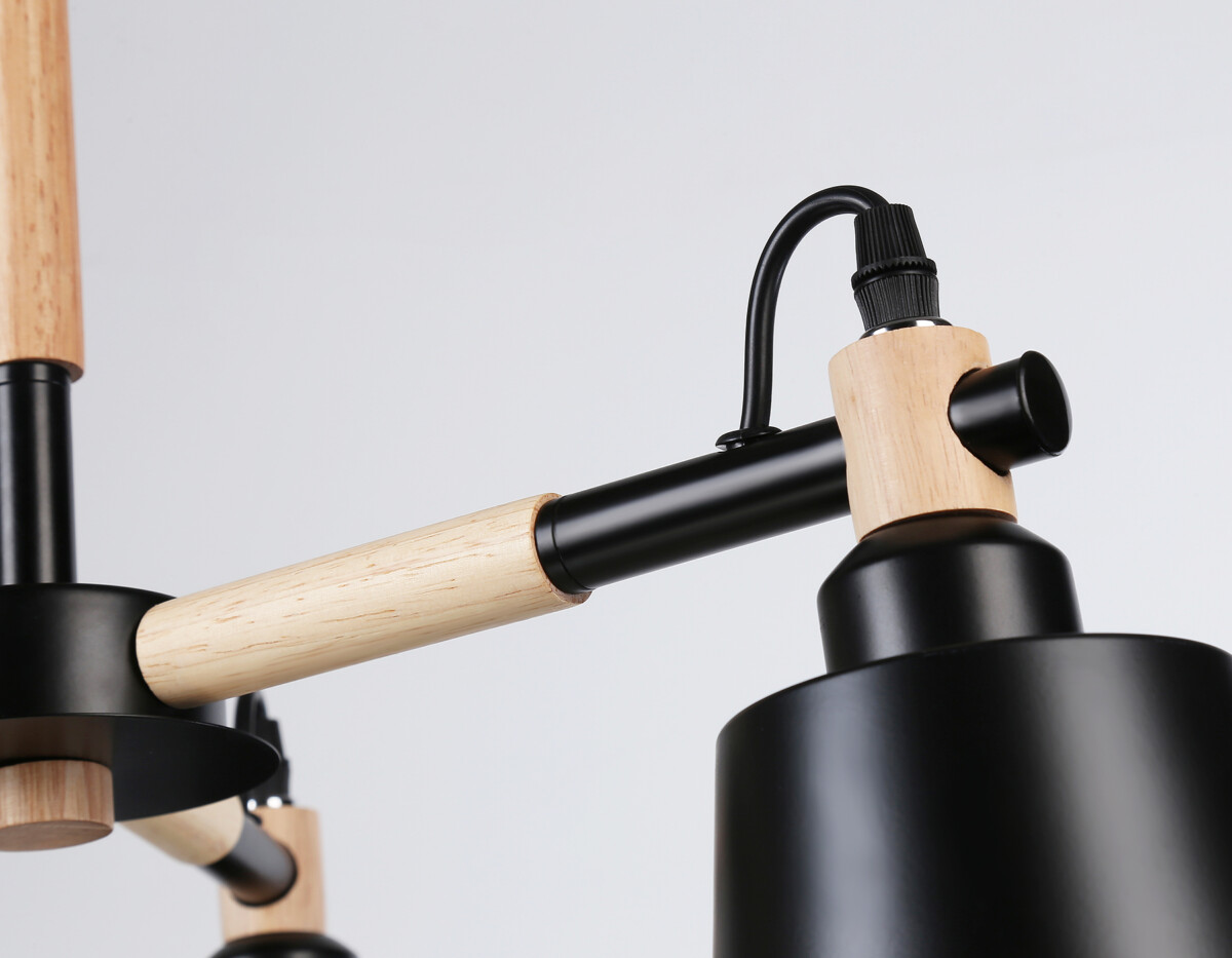 TR82206_macro1 TR82206/3 BK/LW черный/светлое дерево E27/3 max 40W D560*430 — изображение 1