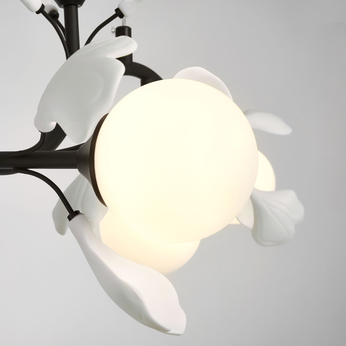 799087 Люстра CERAMO BW 8х6W(led) G9 ЧЕРНЫЙ/БЕЛЫЙ — изображение 10