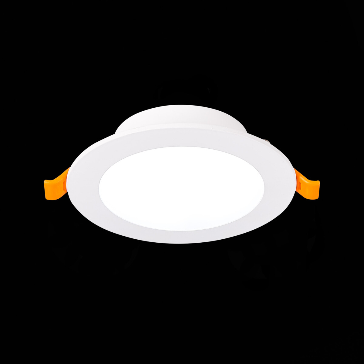 ST210.538.08 Св-к встр. Белый LED 1*8W 3000K 640Lm Ra80 110° IP20 D120xH30 220-240V Встраиваемые светильники — изображение 1