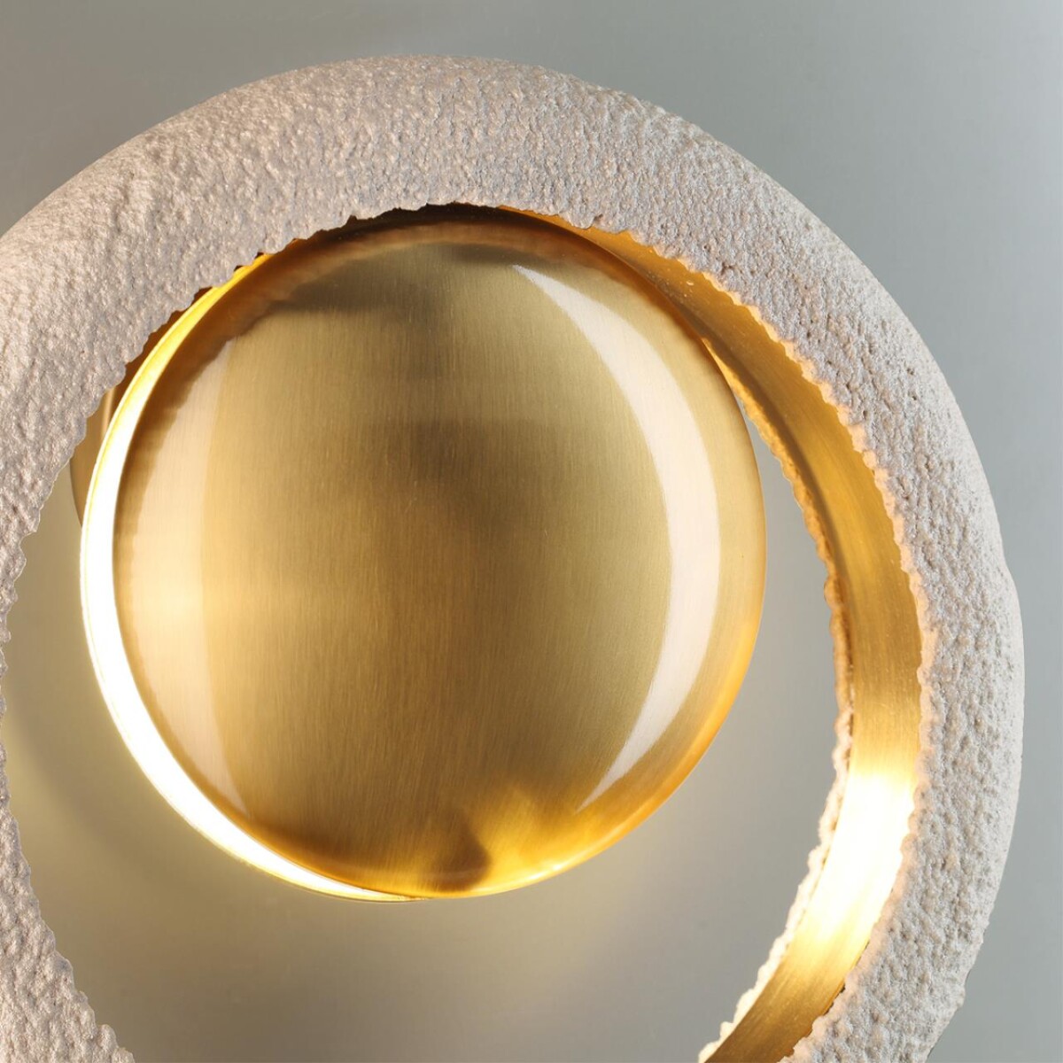 5443/1W HIGHTECH ODL_EX25 037 сатинированн.латунь/беж./металл/полирезин Настенный светильник 1*G9 LED*6W SATURN — изображение 7