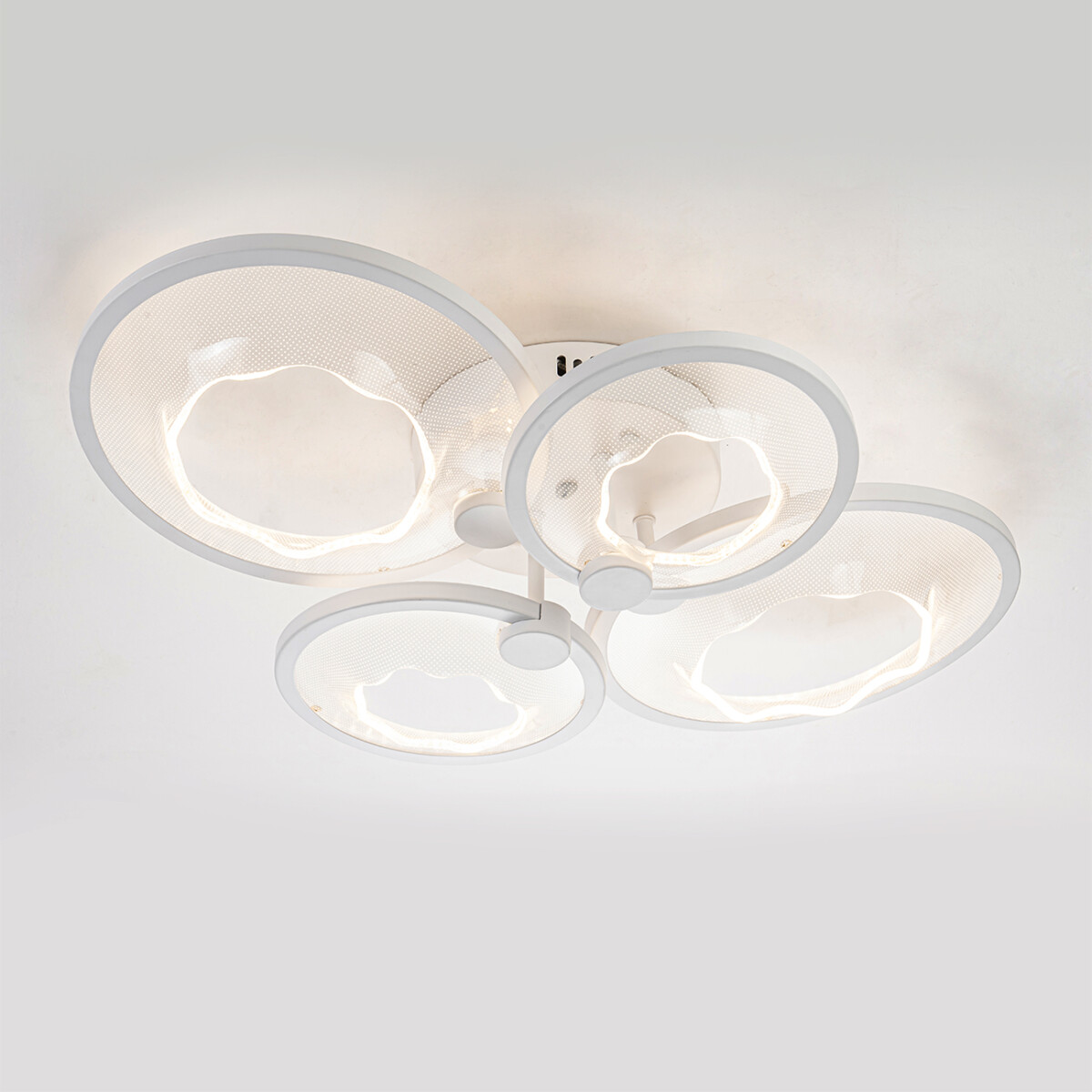 Escada 10261/4 LED*68W White — изображение 4