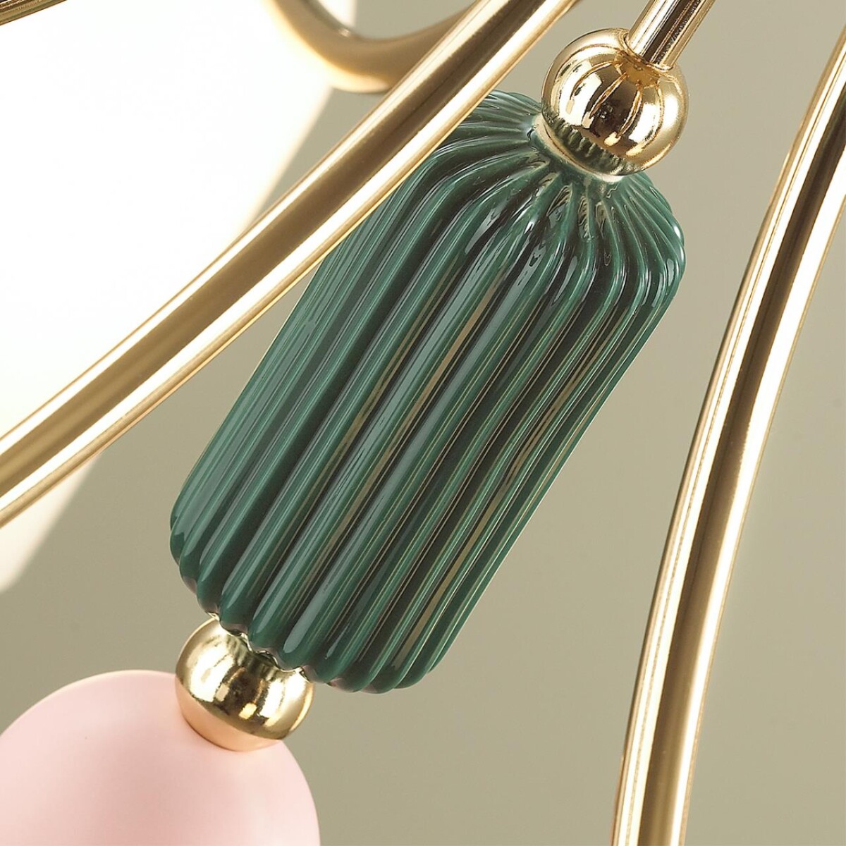 4861/7C CLASSIC ODL_EX21 128 золото/разноцветн./керамика/стекло Люстра потолочная E14 7*40W CANDY — изображение 6