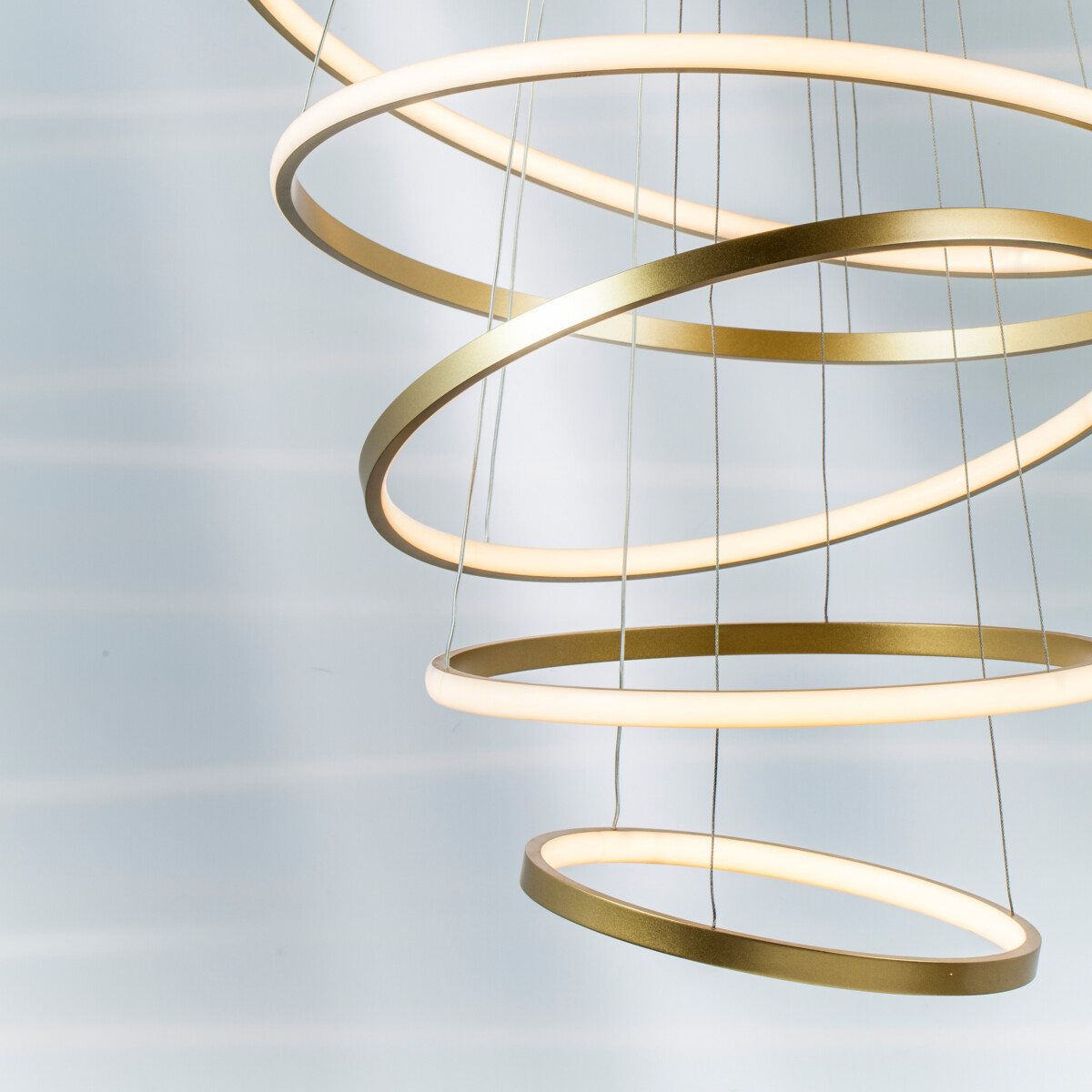 736483 Люстра ROTONDA 293W LED 8471LM 120G ЗОЛОТО 3000K — изображение 18