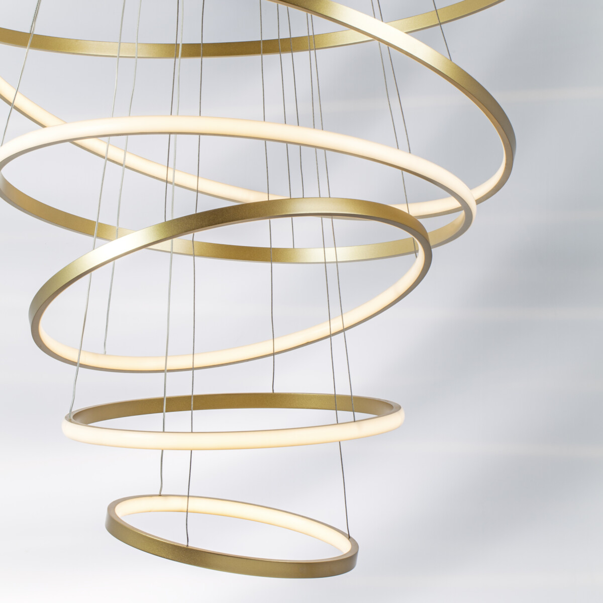 736483 Люстра ROTONDA 293W LED 8471LM 120G ЗОЛОТО 3000K — изображение 10