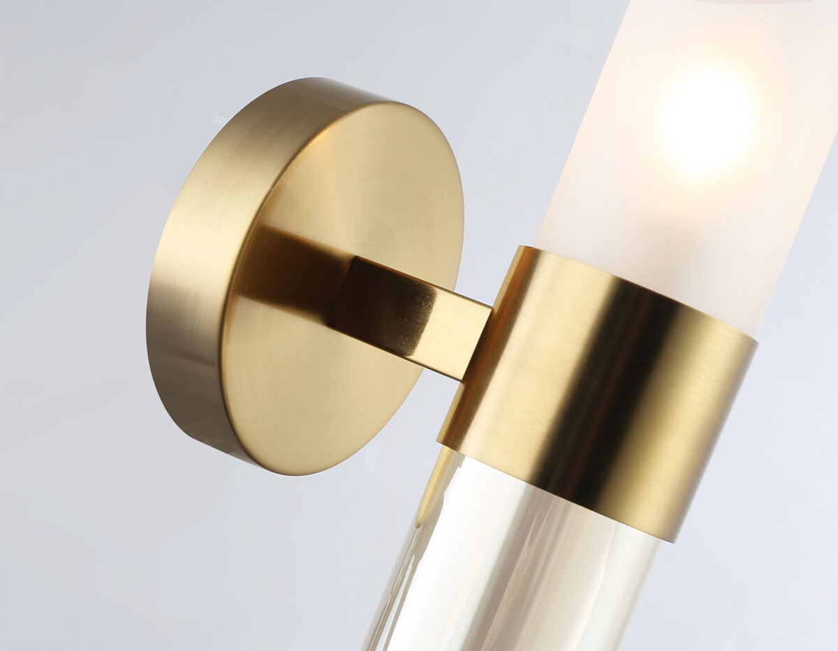 в наличии LH55116 BS/FR/TI латунь/белый матовый/янтарь E14 max 40W 130*100*225 - купить в интернет-магазине Светильники Торг