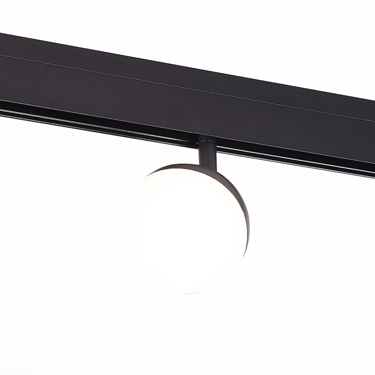 ST358.446.07_01W ST358.446.07 Магнитный трековый светильник Черный LED 1*7W 4000K 520Lm Ra>80 120° IP20 L120xW90xH192 SKYLINE 48 — изображение 1