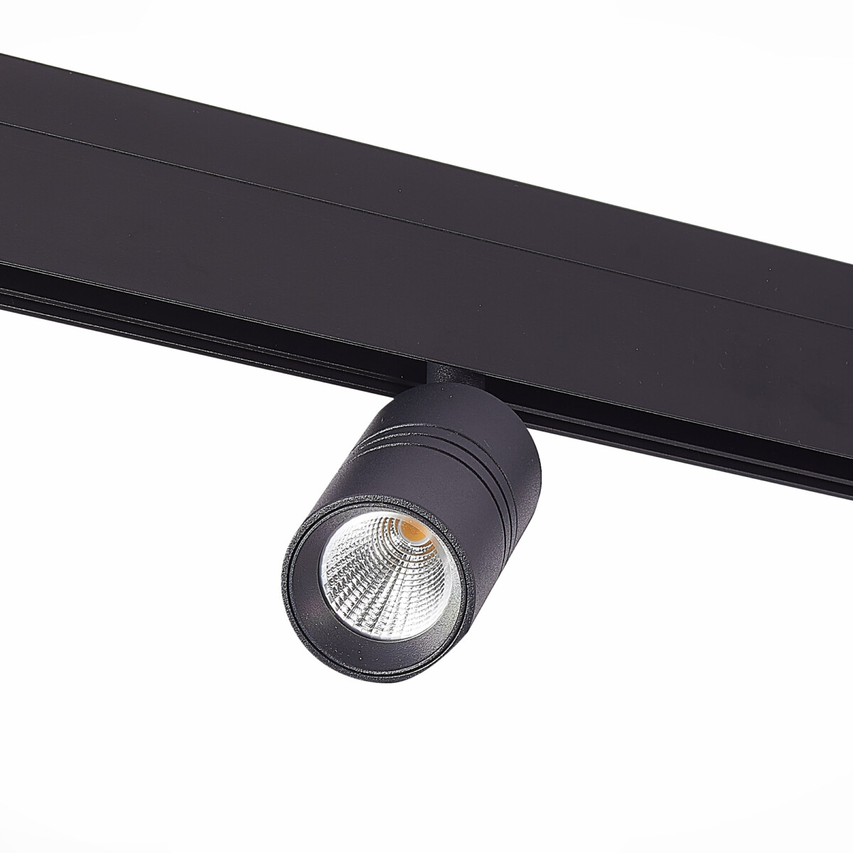 в наличии ST365.446.07 Магнитный трековый светильник Черный LED 1*7W 4000K 595Lm Ra>90 36° IP20 D44xH90 48V SKYLINE 48 - купить в интернет-магазине Светильники Торг