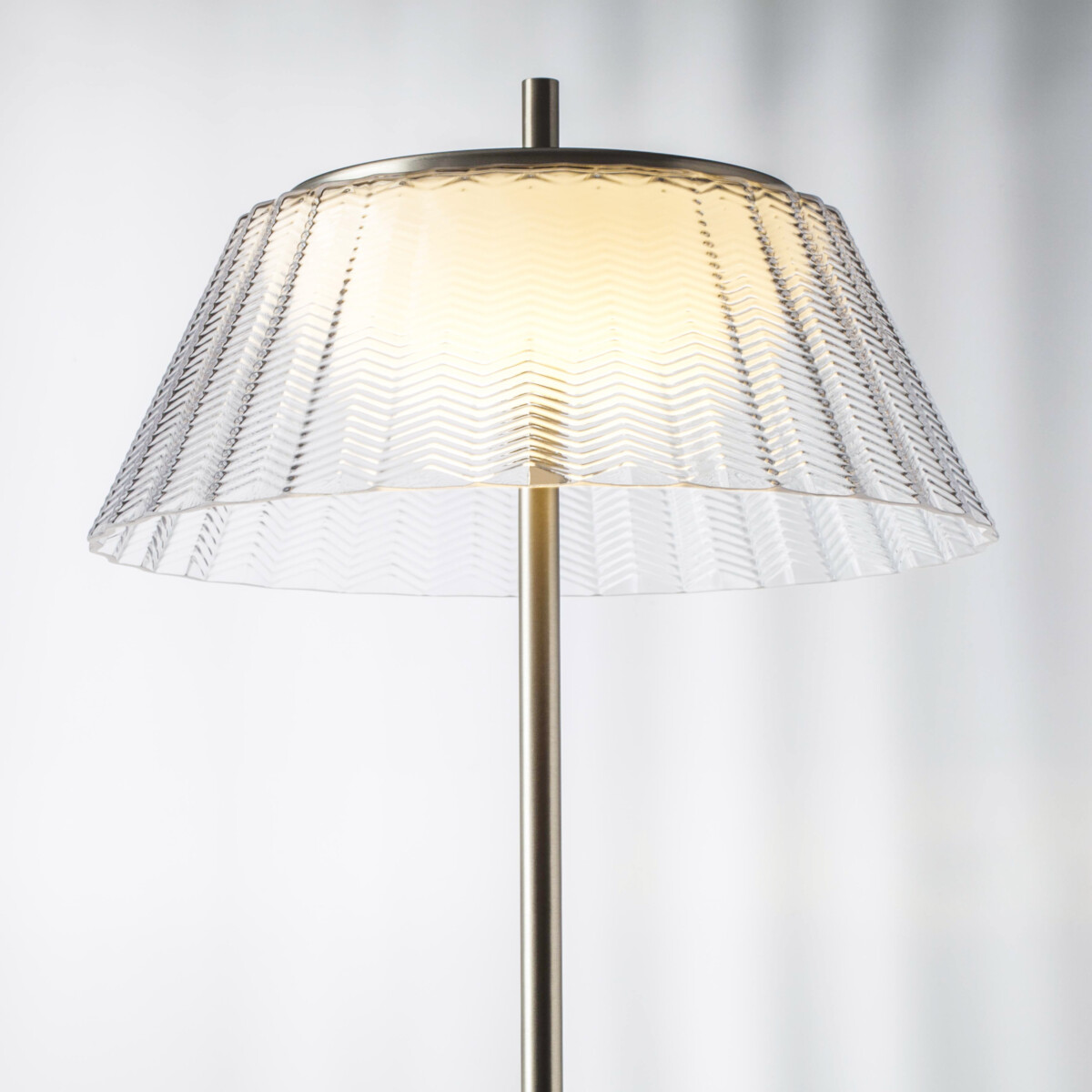 в наличии 794710 Торшер NAPOLI LED 12W 700LM АЛЮМИНИЙ/ПРОЗРАЧНЫЙ 3000K - купить в интернет-магазине Светильники Торг