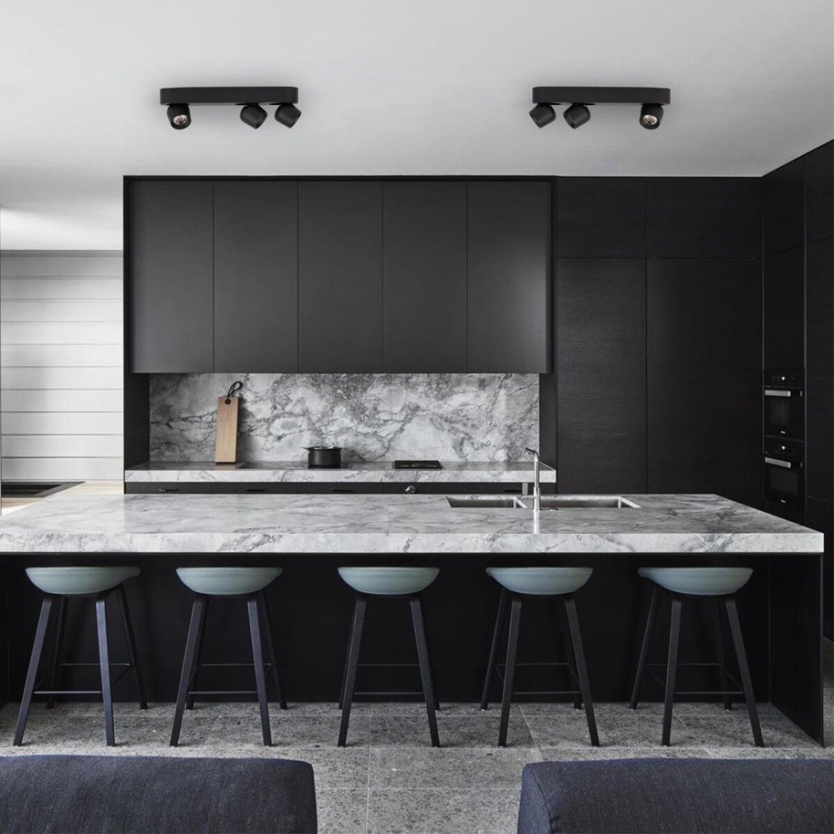 в наличии 10320 Black Накладной светильник LOFT IT Quiet - купить в интернет-магазине Светильники Торг