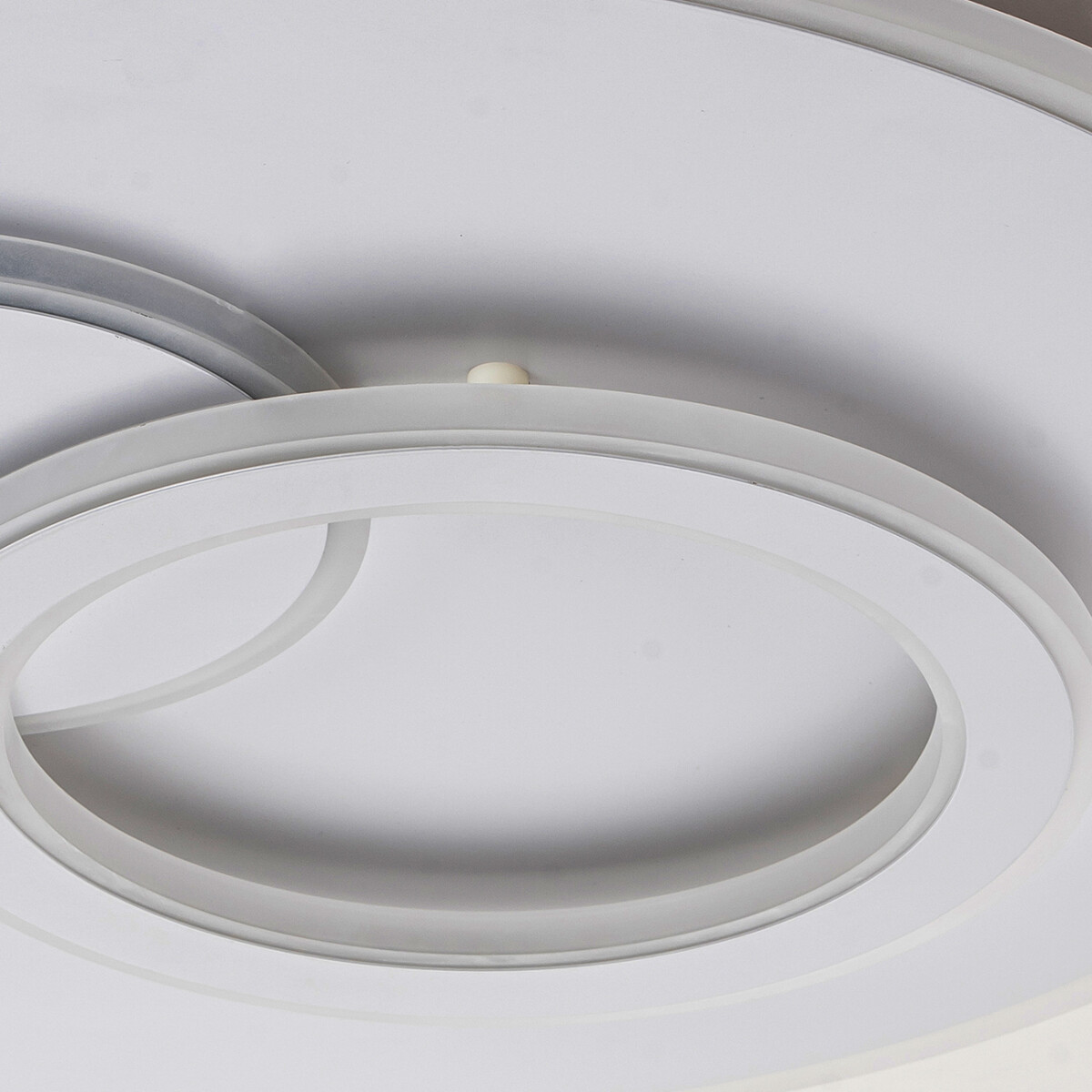 Escada 10296/3 LED*65W White — изображение 6