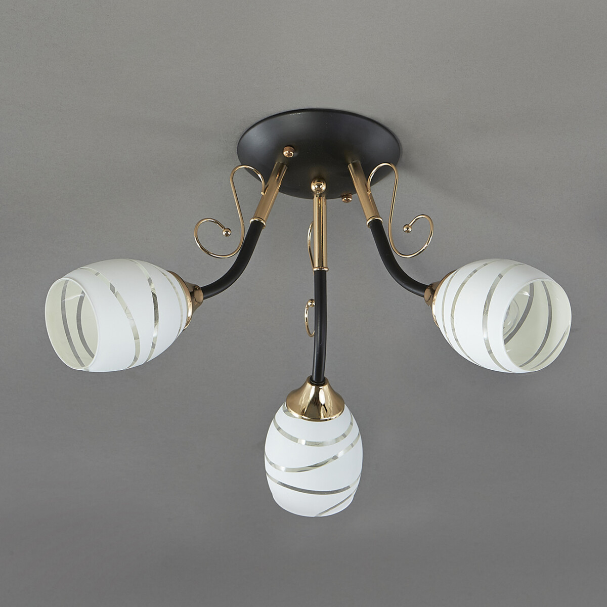 CAMILA 1112/3P 3хЕ27х60W черн ESCADA — изображение 2