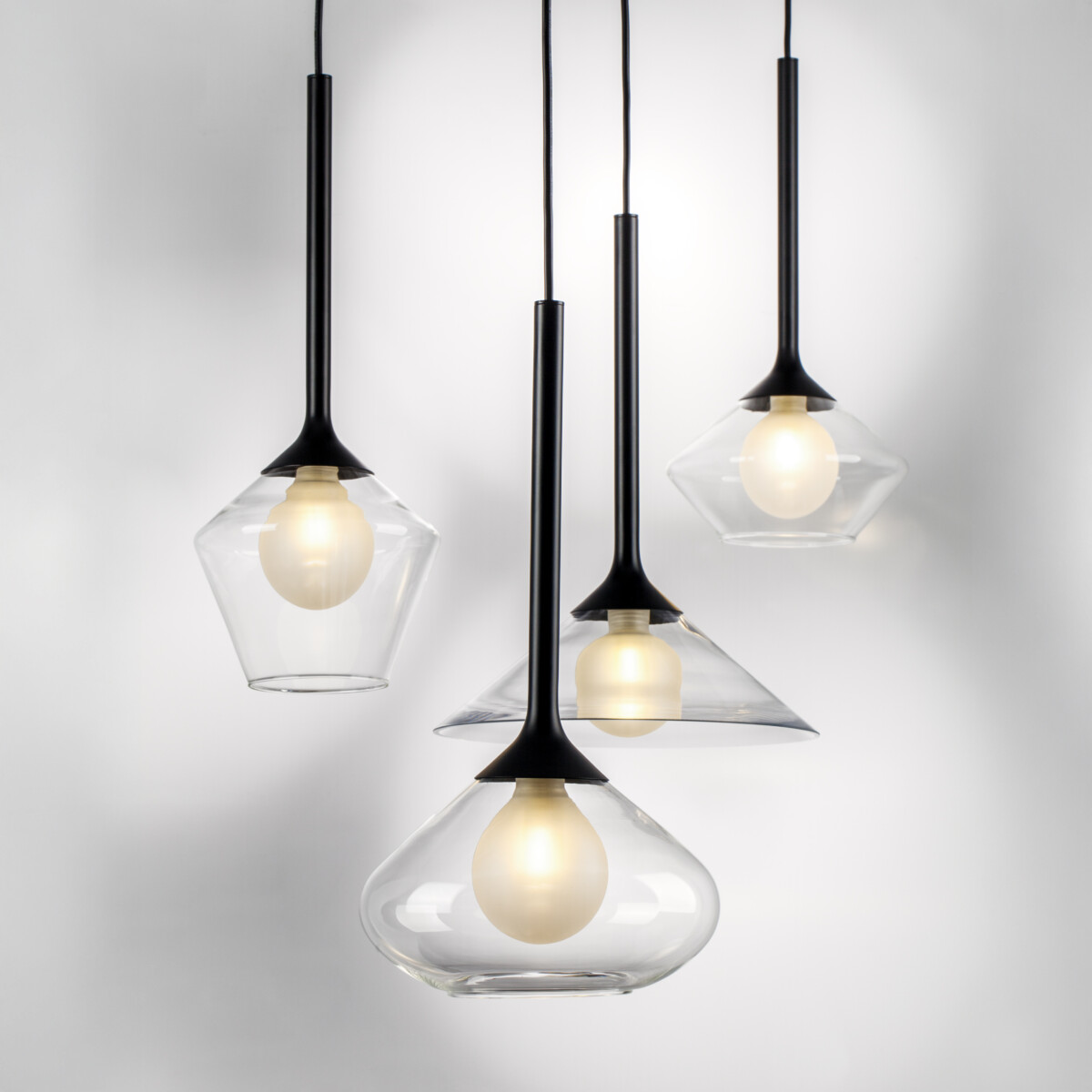 в наличии 801201 Люстра VETRO 1х6W(led) G9 ЧЕРНЫЙ/ПРОЗРАЧНЫЙ - купить в интернет-магазине Светильники Торг