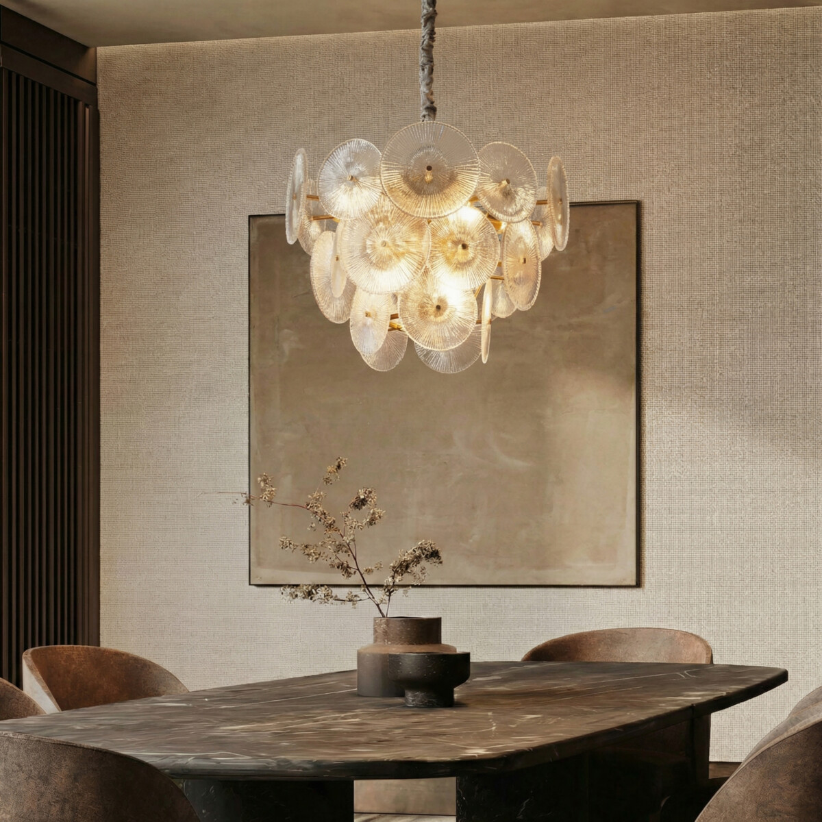 в наличии 799083 Люстра RETRO 8х8W (led) E14 ЛАТУНЬ/ПРОЗРАЧНЫ - купить в интернет-магазине Светильники Торг