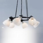 в наличии 761160 Люстра ACROBATA 6х40W E14 ЧЕРНЫЙ/БЕЛЫЙ - купить в интернет-магазине Светильники Торг