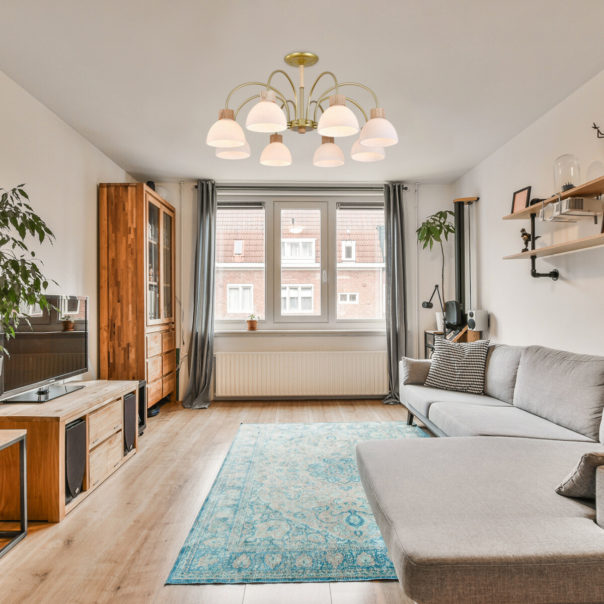 в наличии 150005/8R E27*60W Gold/Wood - купить в интернет-магазине Светильники Торг