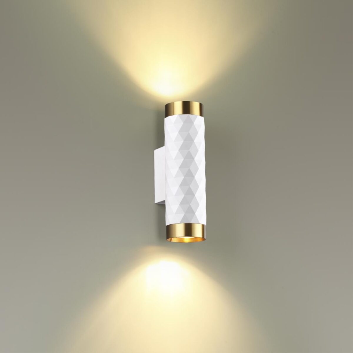 4286/2W HIGHTECH ODL22 000 белый/золотистый/металл Настенный светильник IP20 LED GU10 max 2*10W AD ASTRUM — изображение 5