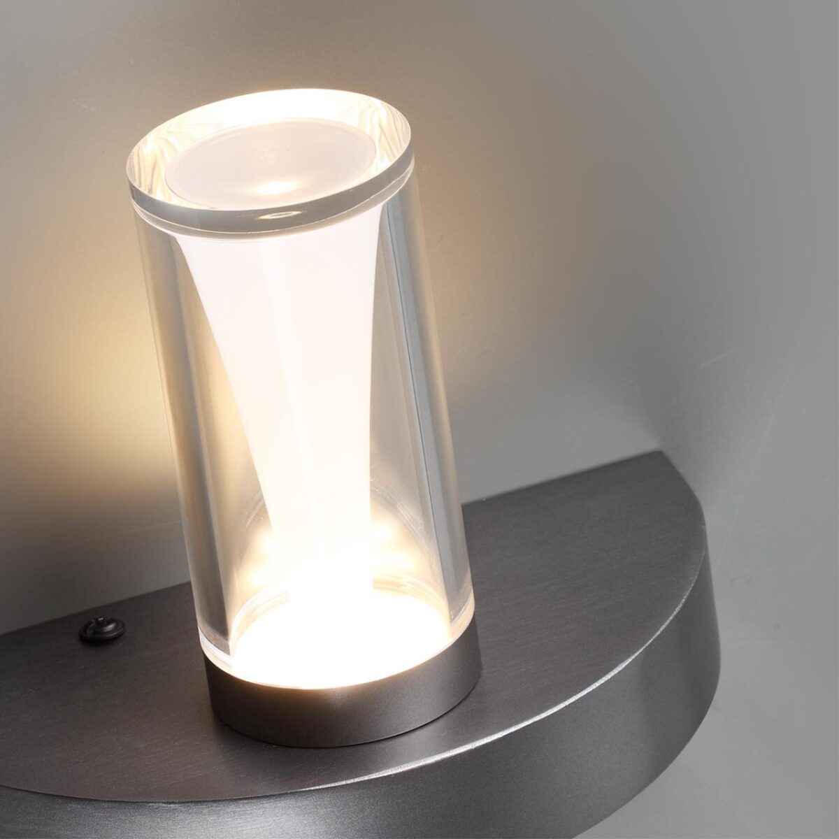 7143/5WL HIGHTECH ODL26 513 Настенный светильник темный никель/акрилл/металл IP20 LED 5W 402Лм 3000K 180° 220V DEFANCE — изображение 3