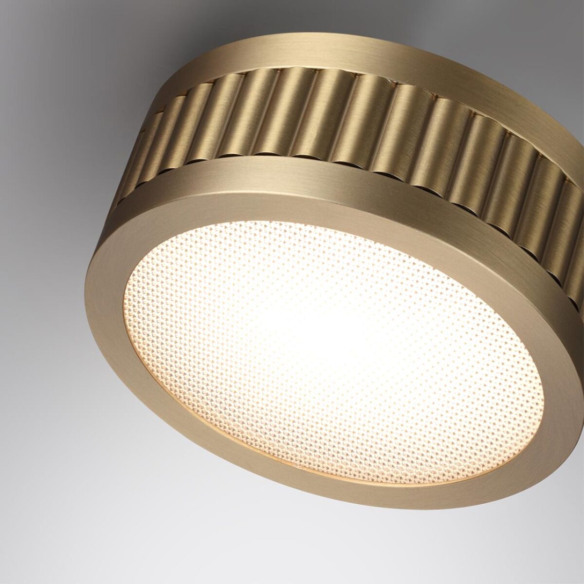 7013/7CL HIGHTECH ODL25 331 Потолочный св-к металл/под латунь IP20 7W CRI>90 3000K 220V MANCHESTER — изображение 3