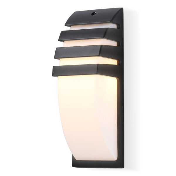 ST5202 BK черный IP54 E27 max 40W 331*112*35