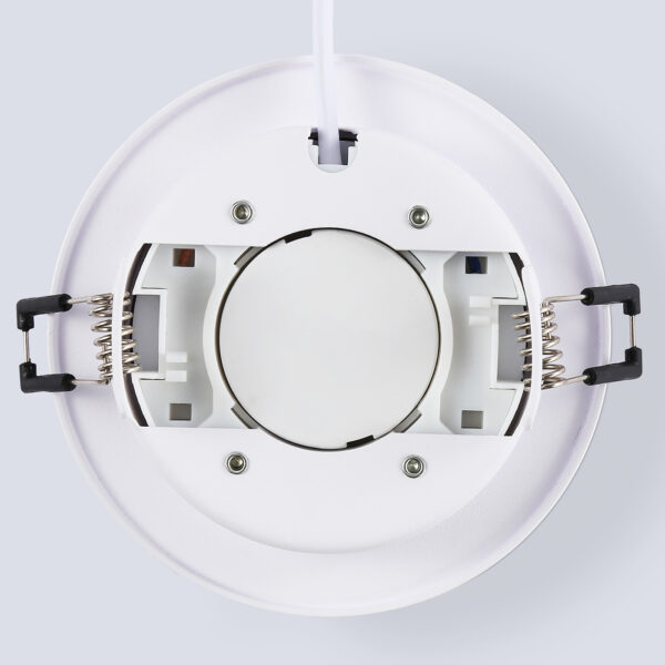 TN6733 WH белый IP44 GX53 D110*57