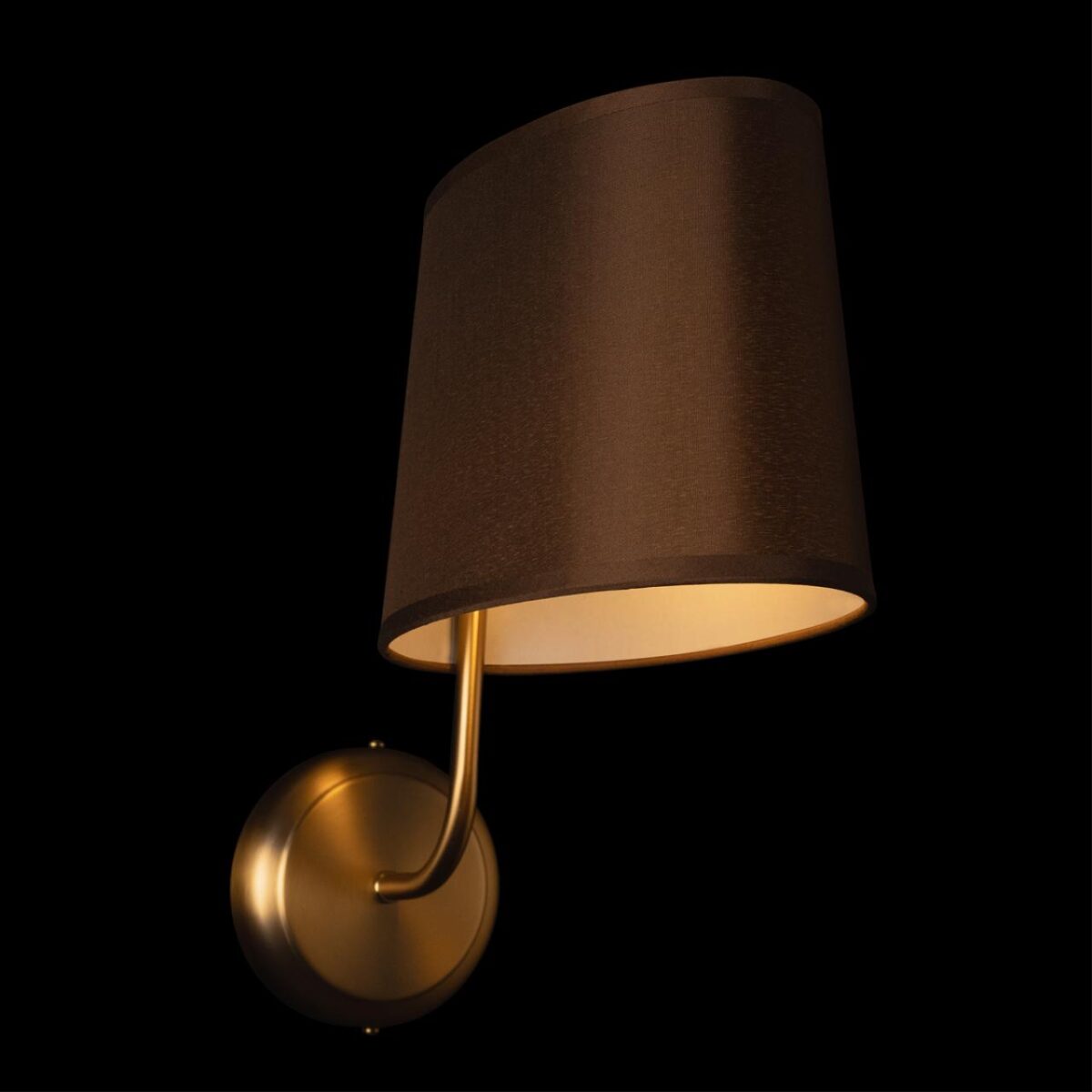 a5a282e73f4ddbb5b2a89370debf238b 10527W Brass Настенный светильник LOFT IT Hilton — изображение 1
