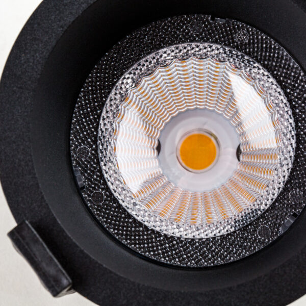 385047 Светильник CICLONE CYL 12W LED 923LM 60G ЧЕРНЫЙ 4000K IP65
